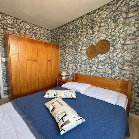 - 5 Personnes Avec Balcon Et Acces Direct A La Plage - Fr-1-540-199 Lejlighed